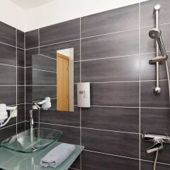 Отель Butterfly Hotel Греция, Родос - отзывы, цены и фото номеров - забронировать отель Butterfly Hotel онлайн ванная