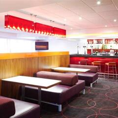 Отель Novotel Birmingham Airport гостиничный бар