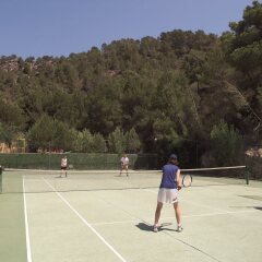 Отель Grupotel Cala San Vicente спортивное сооружение