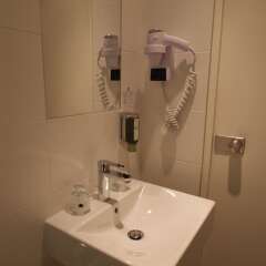 Отель Acropolis Hôtel Paris Boulogne ванная