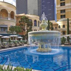 Отель Bellagio бассейн