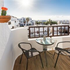Отель Apartamento Golden Teguise 2 Испания, Коста Тегисе - отзывы, цены и фото номеров - забронировать отель Apartamento Golden Teguise 2 онлайн балкон
