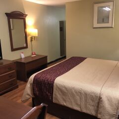 Отель Red Roof Inn Meridian комната для гостей