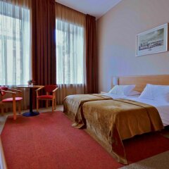 EgoEAST Mini Hotel комната для гостей фото 2