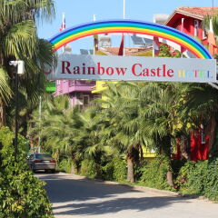 Rainbow Castle Hotel спортивное сооружение