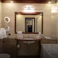 Отель Kolbe Hotel Rome Италия, Рим - 2 отзыва об отеле, цены и фото номеров - забронировать отель Kolbe Hotel Rome онлайн ванная фото 2