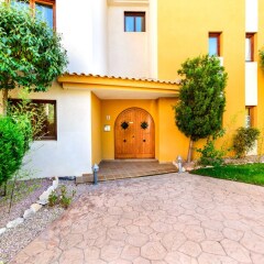 Отель Apartamento Bennecke Alisa Ориуэла парковка