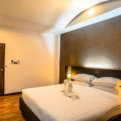 Отель Jingjit Hotel Таиланд, Краби - отзывы, цены и фото номеров - забронировать отель Jingjit Hotel онлайн сейф в номере