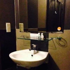 Отель Ruby Bistro Hotel Вьетнам, Хюэ - отзывы, цены и фото номеров - забронировать отель Ruby Bistro Hotel онлайн ванная