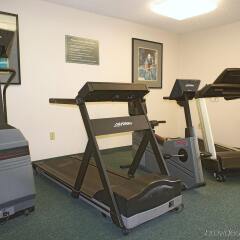 Отель La Quinta Inn Columbus Dublin фитнесс-зал