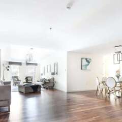 Отель Bright and Luxurious Apt in the Heart of Difc! Дубай интерьер отеля