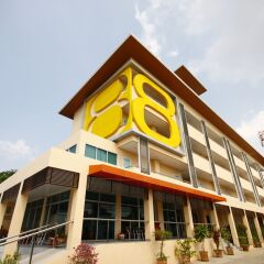 Отель 88 Place