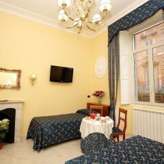 Отель Caroline Suite комната для гостей фото 5