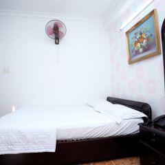 Thanh Lan Hotel сейф в номере