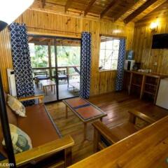 Отель Mango Inn Resort Гондурас, Остров Утила - отзывы, цены и фото номеров - забронировать отель Mango Inn Resort онлайн комната для гостей фото 5