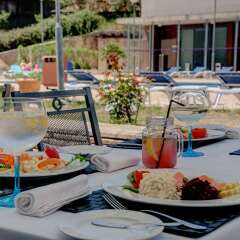 Отель VIP Executive Santa Iria Hotel Португалия, Лореш - отзывы, цены и фото номеров - забронировать отель VIP Executive Santa Iria Hotel онлайн питание фото 2