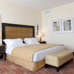 Отель Los Monteros Spa & Golf Resort комната для гостей фото 5