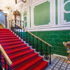 Отель Trezzini Palace Санкт-Петербург спортивное сооружение