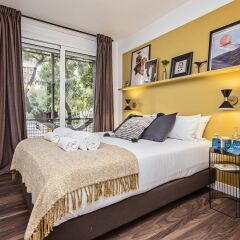 Отель Sweet Inn Apartments - Fira Sants Испания, Барселона - отзывы, цены и фото номеров - забронировать отель Sweet Inn Apartments - Fira Sants онлайн комната для гостей