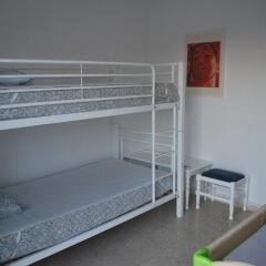 Апартаменты Flisvos Beach Apartments комната для гостей