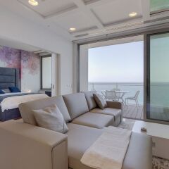 Отель Luxury Apt Ocean Views in Tigne Point, With Pool Мальта, Слима - отзывы, цены и фото номеров - забронировать отель Luxury Apt Ocean Views in Tigne Point, With Pool онлайн комната для гостей фото 2