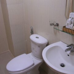 Отель Maritime Hotel Nha Trang Вьетнам, Нячанг - отзывы, цены и фото номеров - забронировать отель Maritime Hotel Nha Trang онлайн ванная фото 2