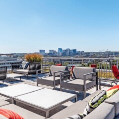 Отель Bluebird Suites at Dupont Circle США, Вашингтон - отзывы, цены и фото номеров - забронировать отель Bluebird Suites at Dupont Circle онлайн бассейн