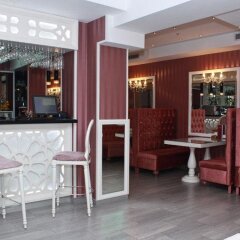 Отель Boutique Hotel Behi Болгария, Карджали - отзывы, цены и фото номеров - забронировать отель Boutique Hotel Behi онлайн гостиничный бар