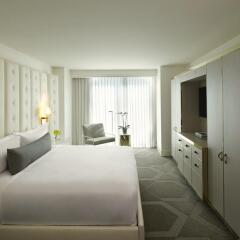 Отель Mandalay Bay Resort And Casino 4* Люкс с различными типами кроватей фото 7