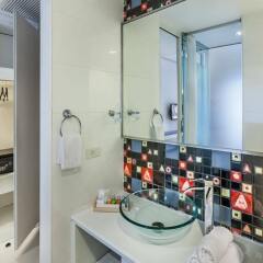Armoni Hotel Sukhumvit 11 ванная