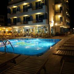 Bora Bora Hotel Солнечный берег бассейн