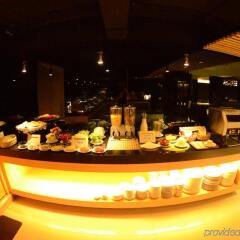 Hotel Vista Express Бангкок питание
