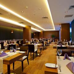 Отель Crowne Plaza Istanbul - Harbiye