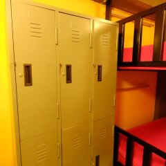 Let it Bee Econo Hostel Ланта спа