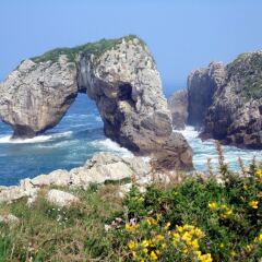 Апартаменты Apartment With one Bedroom in Llanes, With Wonderful Mountain View, Fu пляж