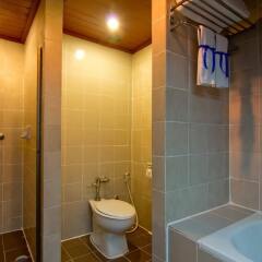 Отель Ambassador City Jomtien Pattaya - Ocean Wing Таиланд, На Чом Тхиан - отзывы, цены и фото номеров - забронировать отель Ambassador City Jomtien Pattaya - Ocean Wing онлайн ванная
