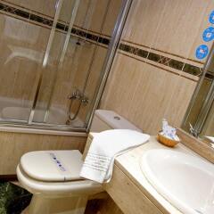 Отель Hostal Silserranos ванная фото 2