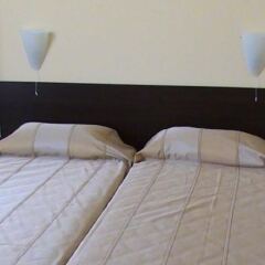 Апартаменты Admiral Plaza Apartments Солнечный берег комната для гостей фото 7
