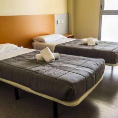 Отель Twentytú HighTech Hostel Испания, Барселона - 2 отзыва об отеле, цены и фото номеров - забронировать отель Twentytú HighTech Hostel онлайн комната для гостей фото 4