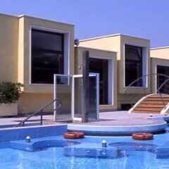 Отель Magnolia Wellness & Thermae Италия, Абано-Терме - отзывы, цены и фото номеров - забронировать отель Magnolia Wellness & Thermae онлайн бассейн