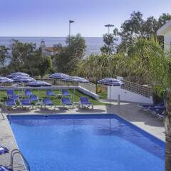 Отель Iris Beach Протарас бассейн