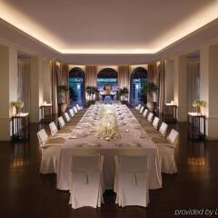 Отель Four Seasons Resort Chiang Mai