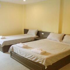 Sri Krungthep Hotel комната для гостей фото 4