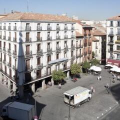 Hotel Plaza Mayor фото 8