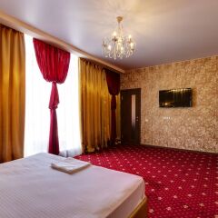 Гостиница Marton Boutique and Spa в Краснодаре 4 отзыва об отеле, цены и фото номеров - забронировать гостиницу Marton Boutique and Spa онлайн Краснодар комната для гостей фото 9