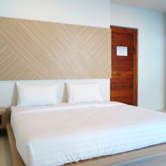 Отель Phuket Marine Poshtel фото 17
