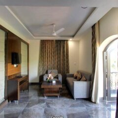 Calangute Grande in North Goa, India from 71$, photos, reviews - zenhotels.com guestroom