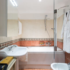 Отель GKK Exclusive Private Suites Venezia Италия, Венеция - отзывы, цены и фото номеров - забронировать отель GKK Exclusive Private Suites Venezia онлайн ванная