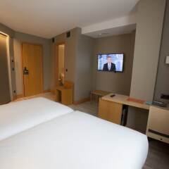 Hotel Plaza удобства в номере фото 2