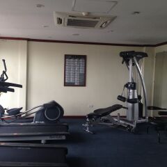 Quoc Hoa Premier Hotel фитнесс-зал фото 4